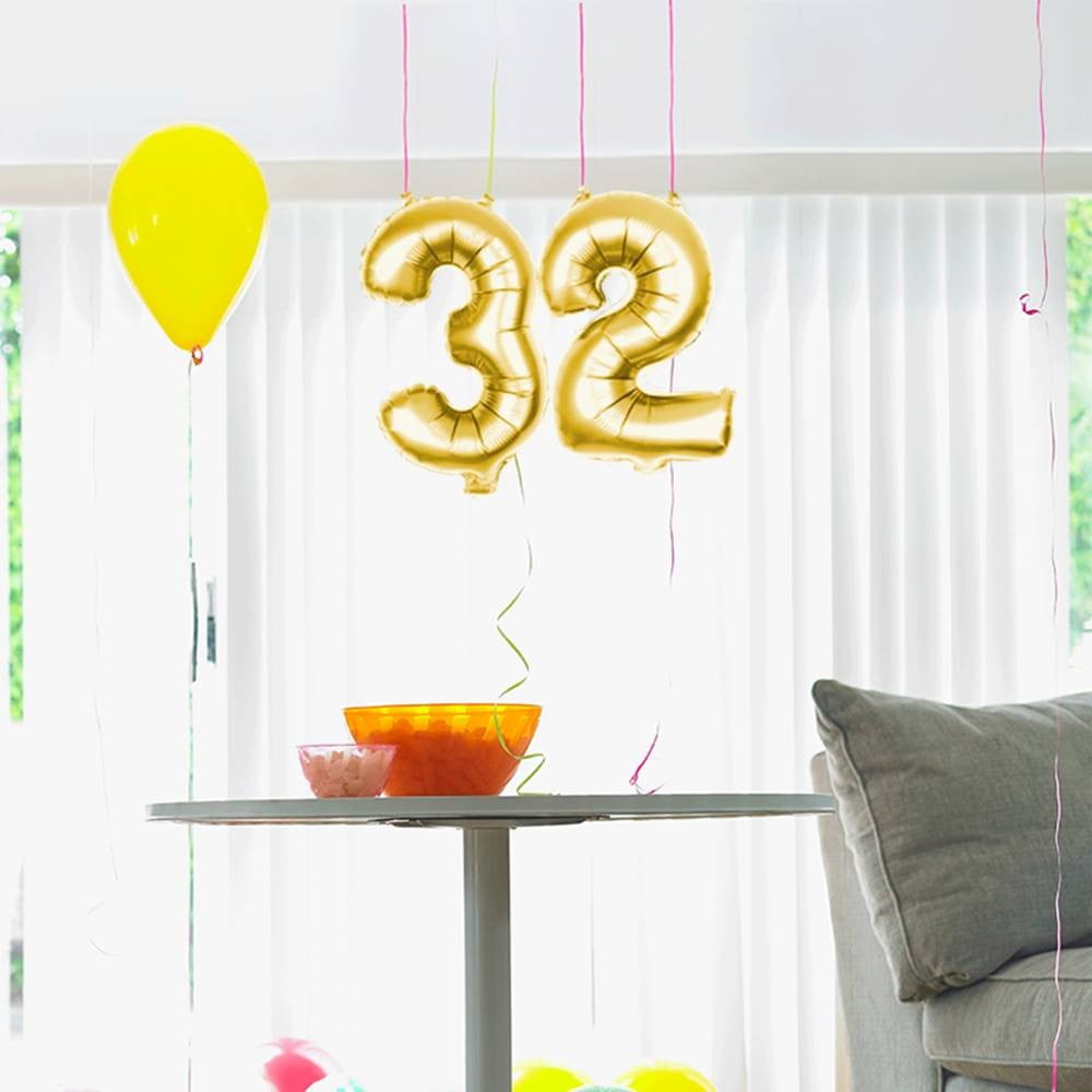 Ballon métallique doré chiffre 2
