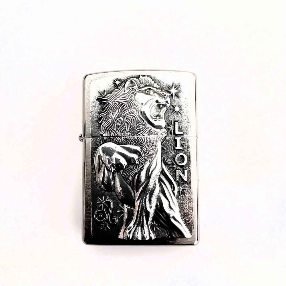 Briquet Zippo signe astro Lion