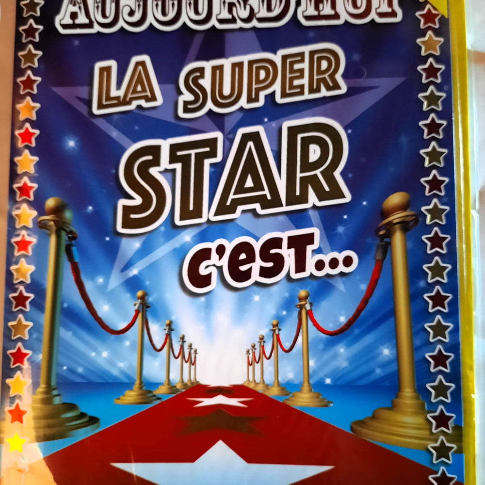 Carte géante anniversaire La super star