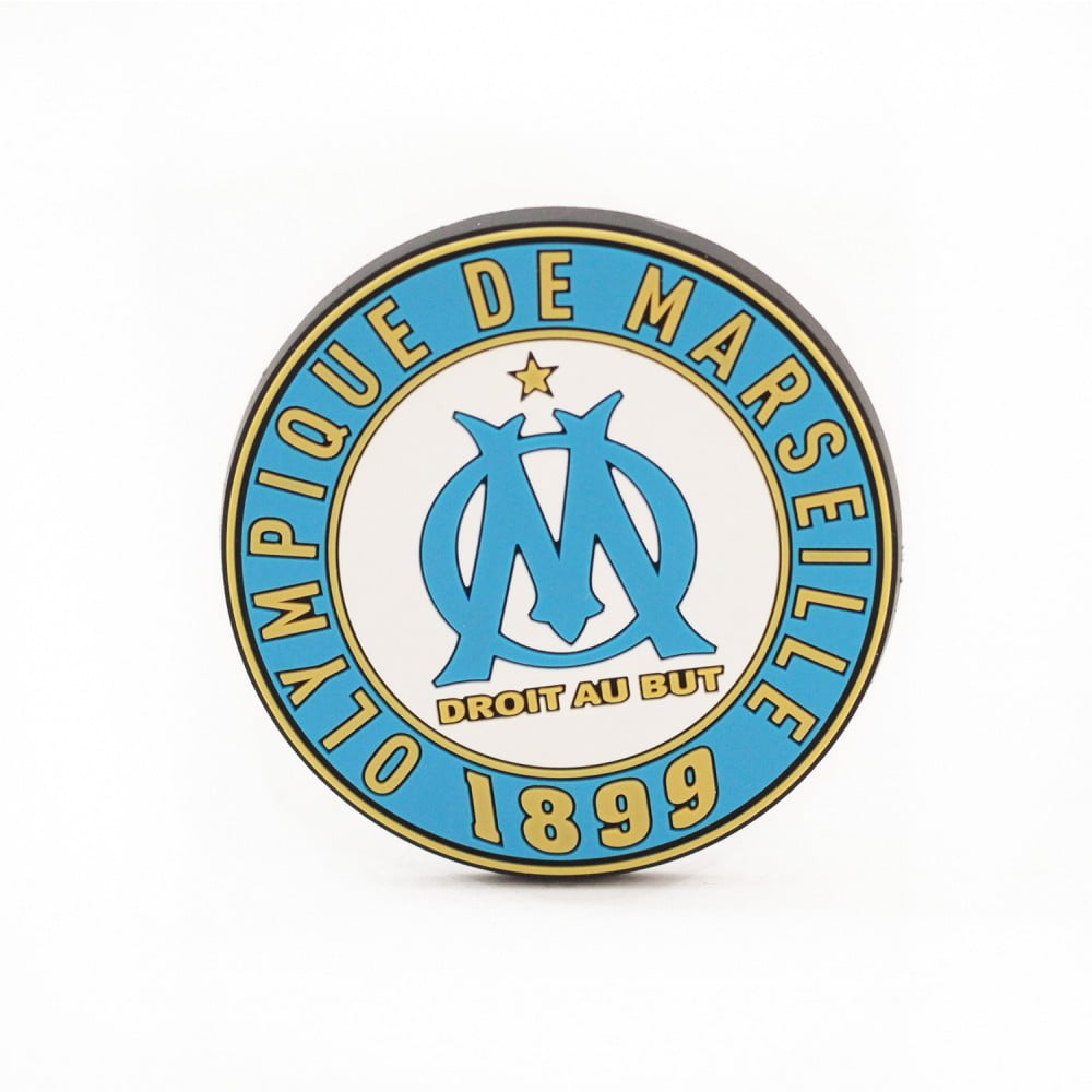 Porte clé badge OM Olympique de marseille football droit au but collection